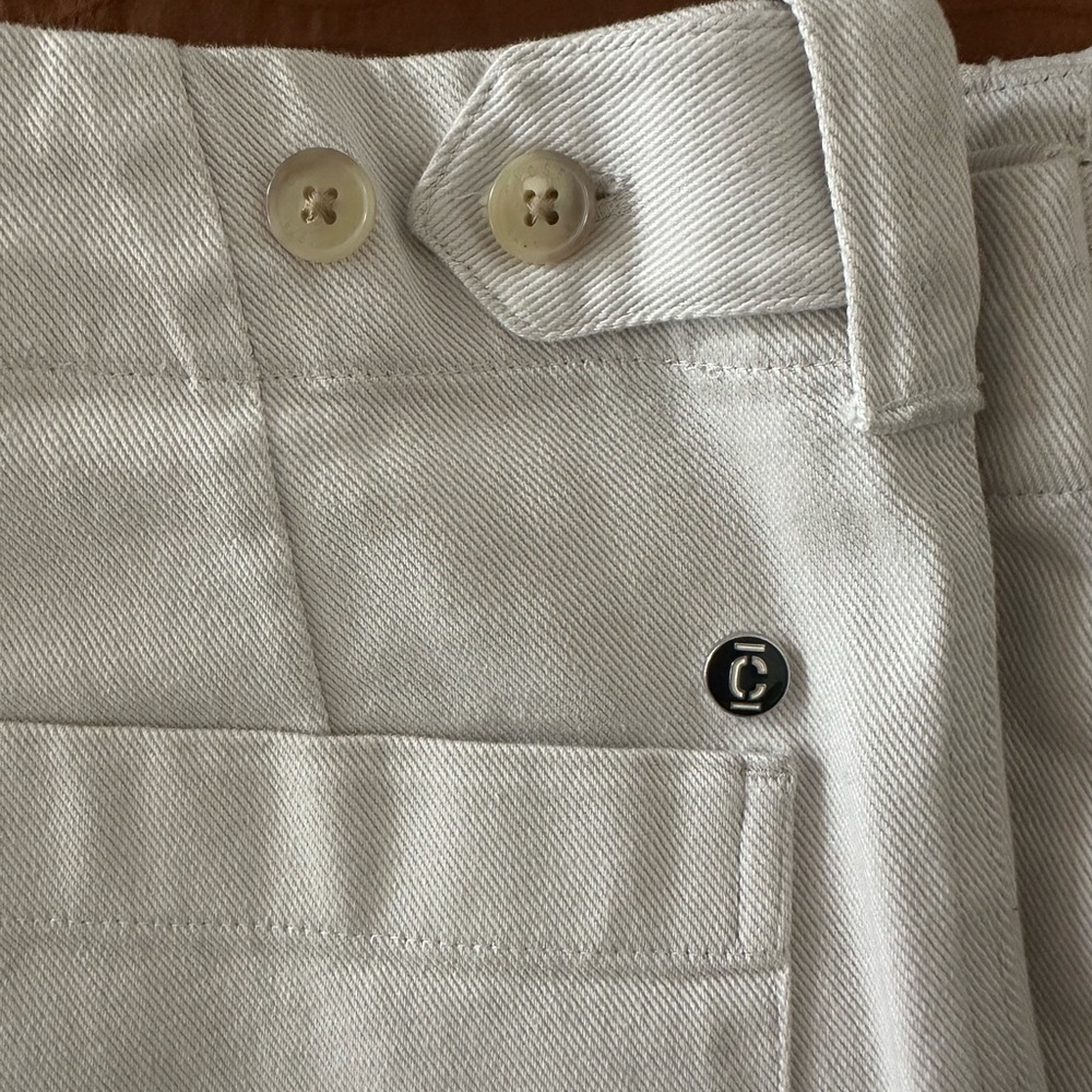 Closed baggy pants